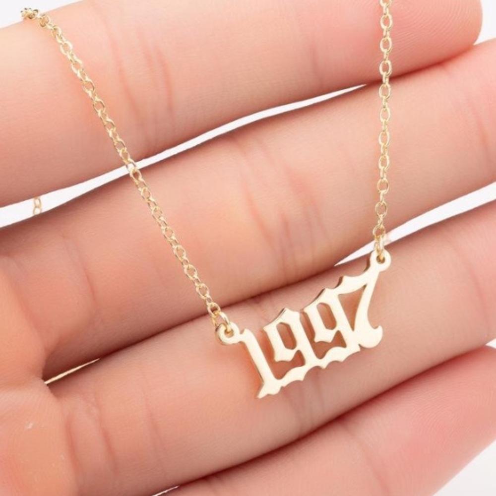 1997 Gold Fashion Necklace